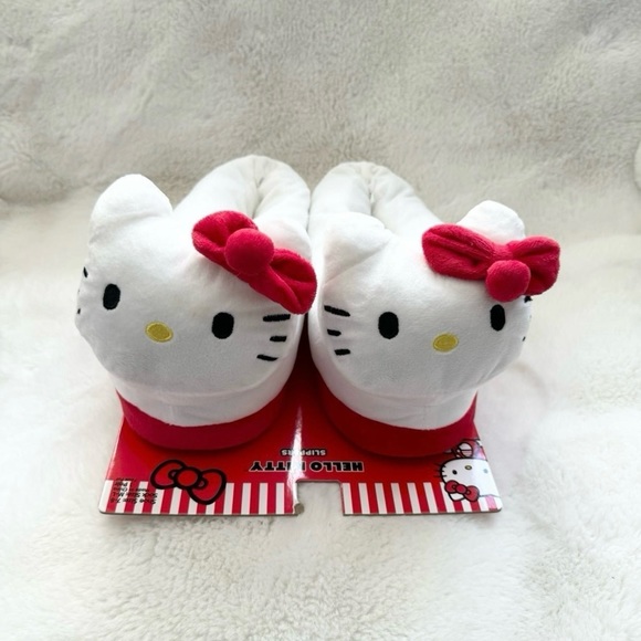 Hello Kitty Shoes - *NEW* Hello Kitty Slippers -  Red Bow Size M/L  7-8